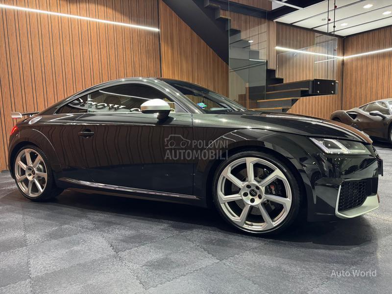 Audi TT RS 