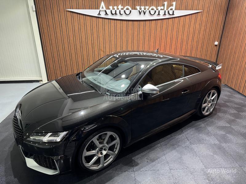 Audi TT RS 