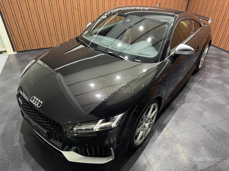Audi TT RS 