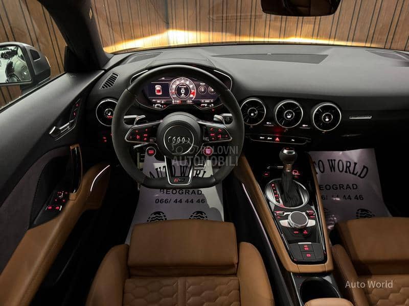 Audi TT RS 