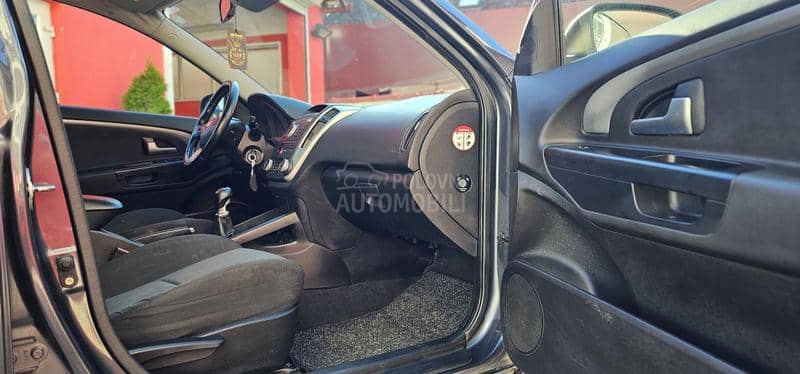 Kia cee`d sw 1.4 BiFuEl