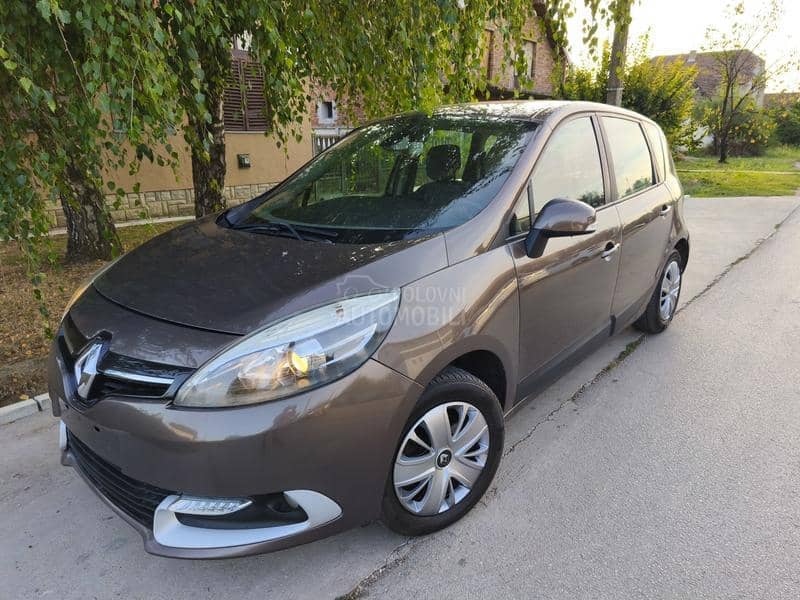 Renault Scenic 1.5 dciN a v i/L e d