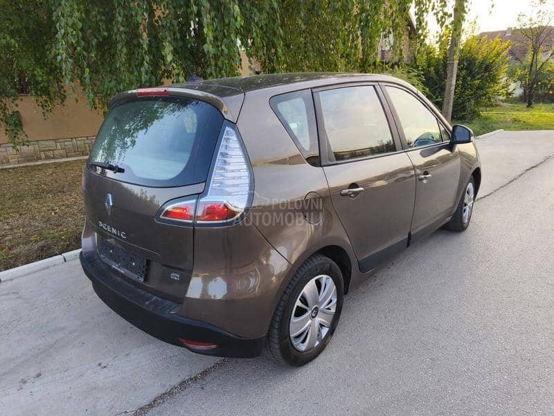 Renault Scenic 1.5 dciN a v i/L e d