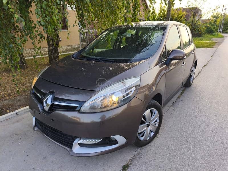 Renault Scenic 1.5 dciN a v i/L e d
