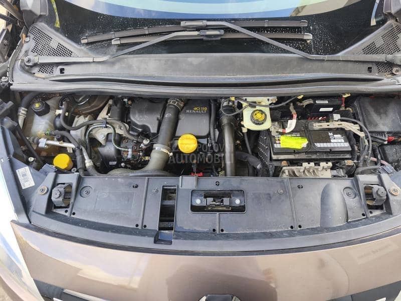 Renault Scenic 1.5 dciN a v i/L e d