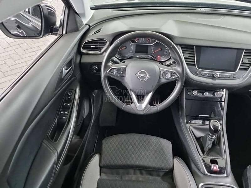 Opel Grandland X 1.2 INNOVATION