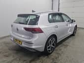 Volkswagen Golf 8 1.5 e TSI DSG LED