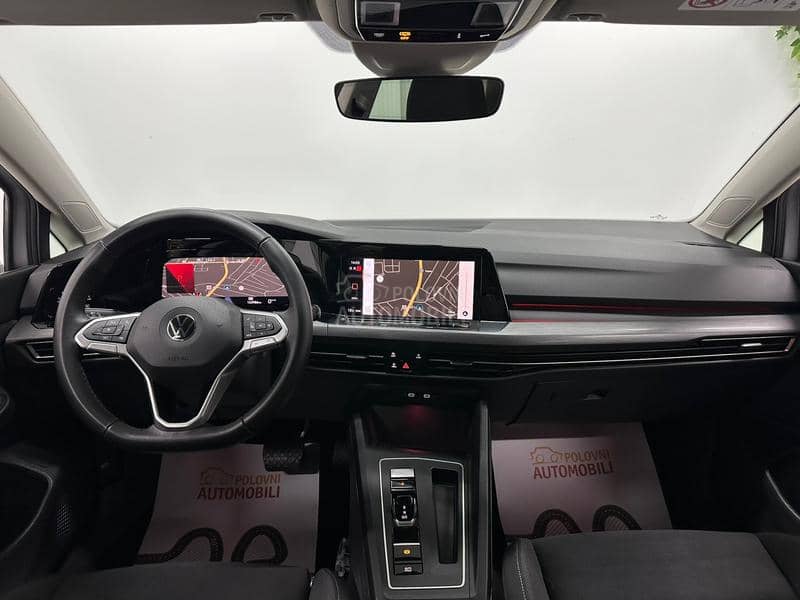 Volkswagen Golf 8 1.5 e TSI DSG LED