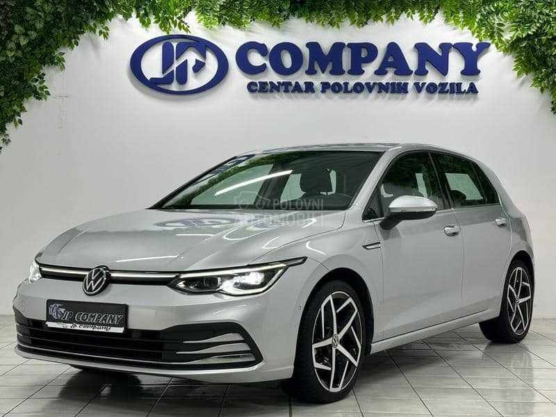 Volkswagen Golf 8 1.5 e TSI DSG LED