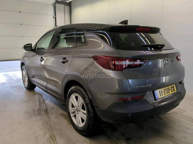Opel Grandland X 1.2 INNOVATION