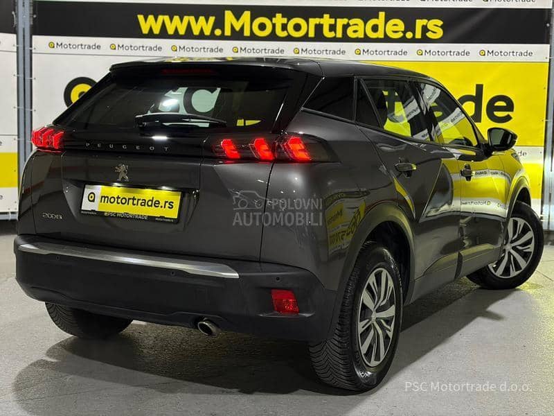 Peugeot 2008 EAT8/Nav/Led