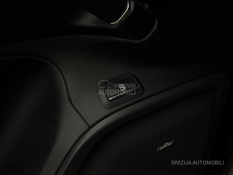 Porsche Cayenne S/Hybrid/Pano/360