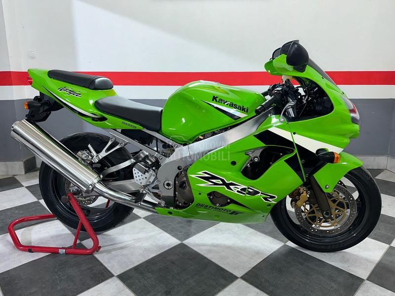 Kawasaki Zx9R