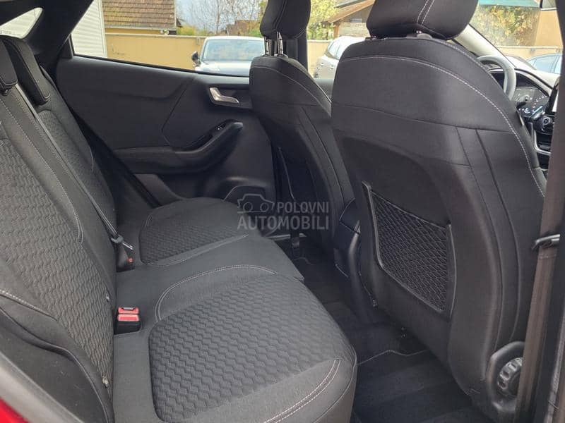 Ford Puma TITANIUM HYBRID