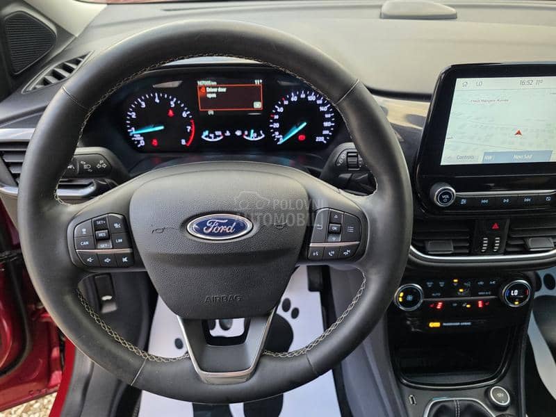 Ford Puma TITANIUM HYBRID