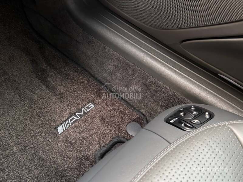 Mercedes Benz SL 55 AMG 