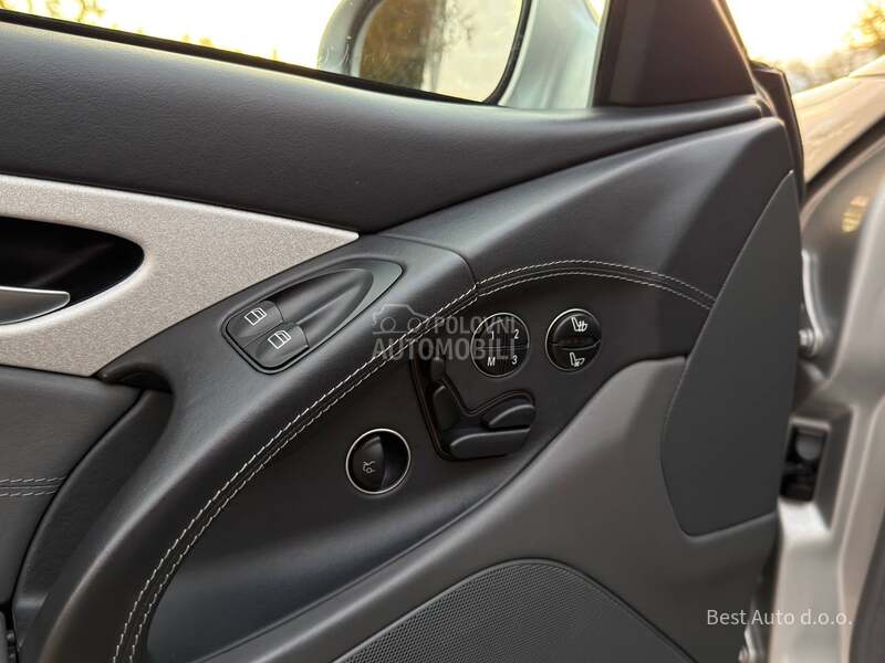 Mercedes Benz SL 55 AMG 