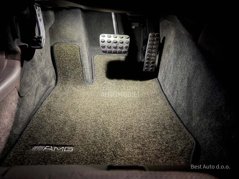 Mercedes Benz SL 55 AMG 