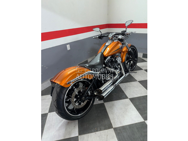 Harley Davidson Breakout fxbrs