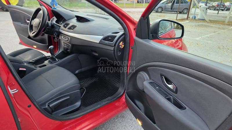 Renault Fluence 1,6b Expression