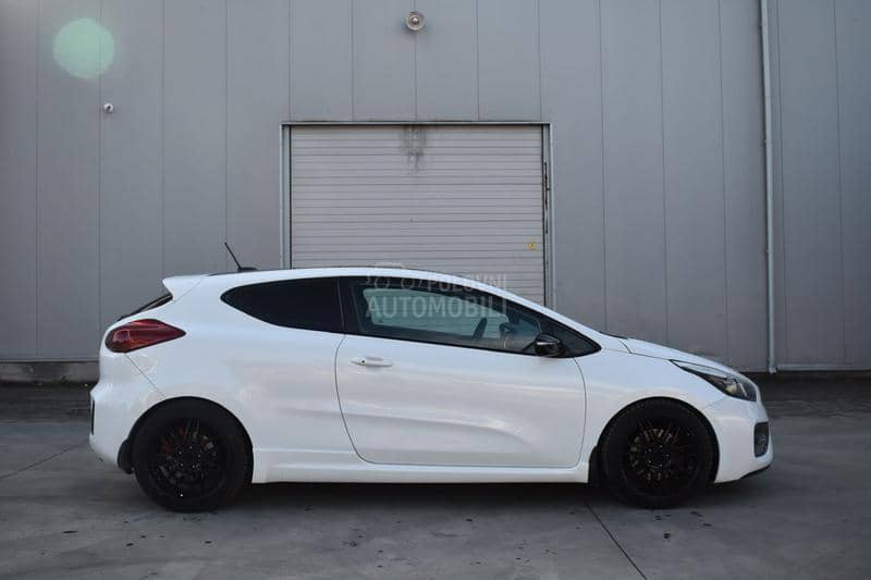 Kia pro_cee`d GT
