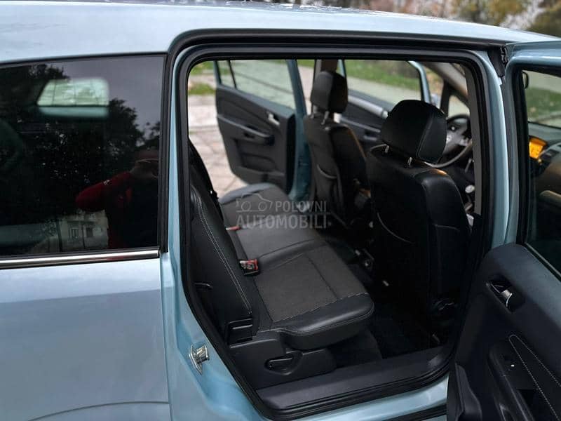 Opel Zafira 1.7cdti