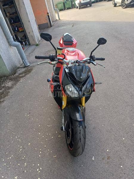 BMW S1000R