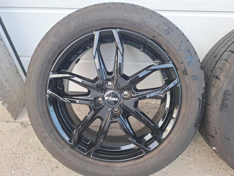 Aluminijumske felne rial sa gumamaCaptur 17" 4 x 100