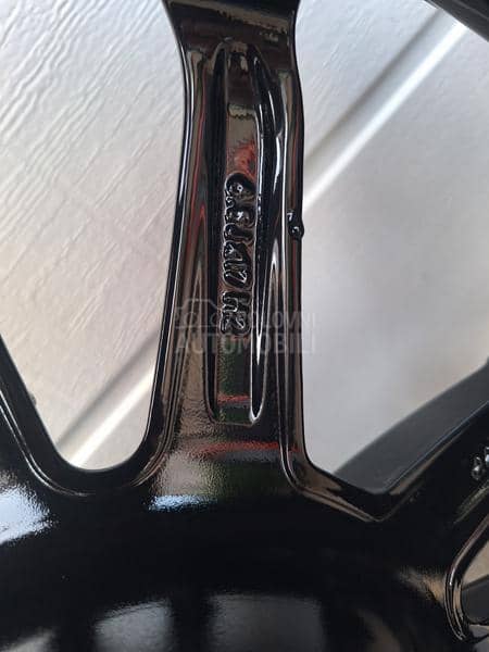 Aluminijumske felne rial sa gumamaCaptur 17" 4 x 100