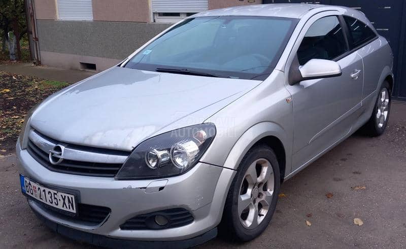 Opel Astra H 1.3. gtc
