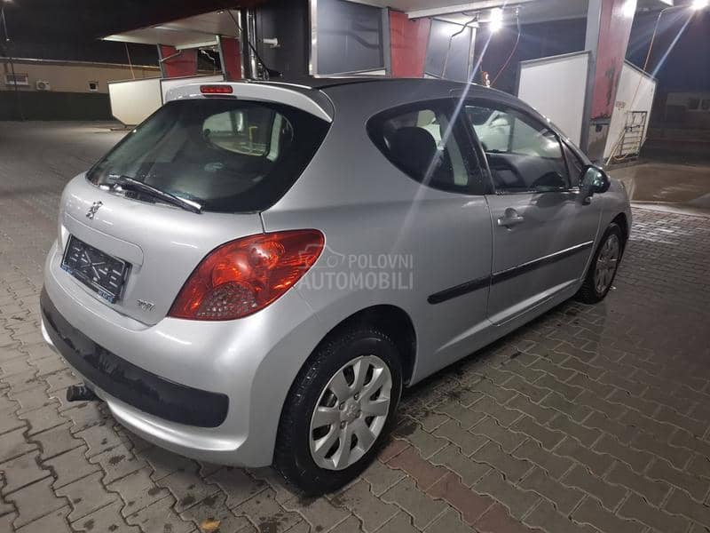 Peugeot 207 1.4