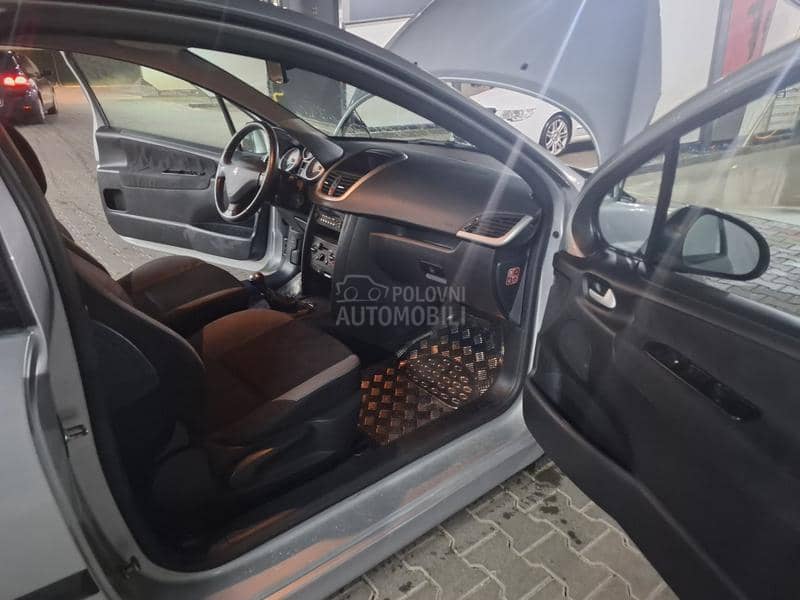 Peugeot 207 1.4