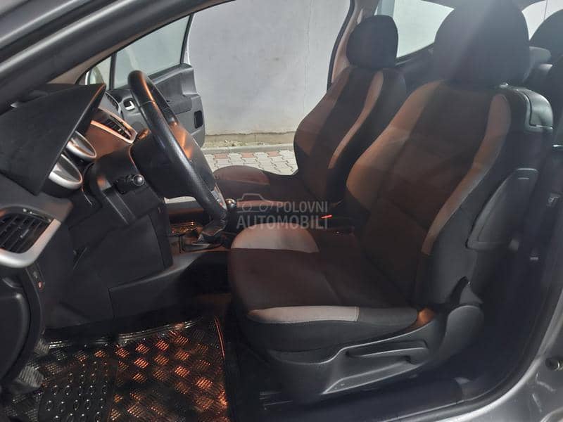 Peugeot 207 1.4