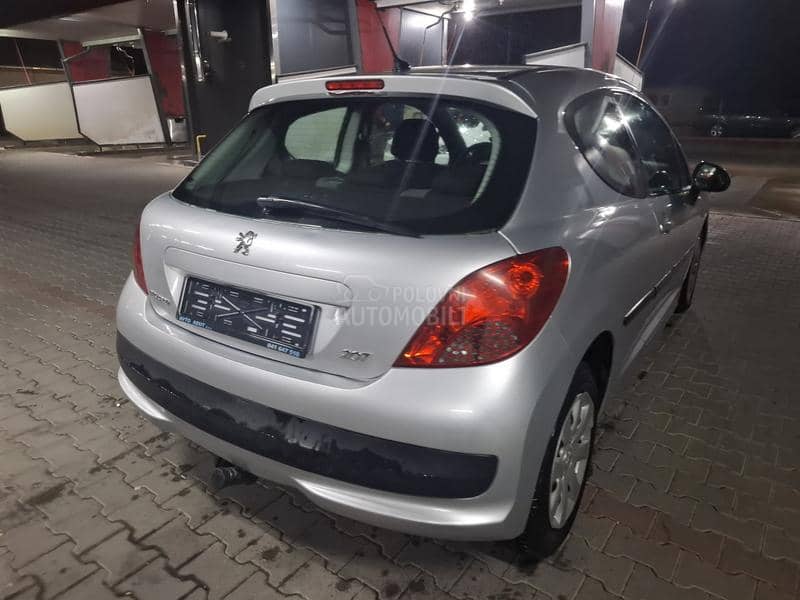 Peugeot 207 1.4