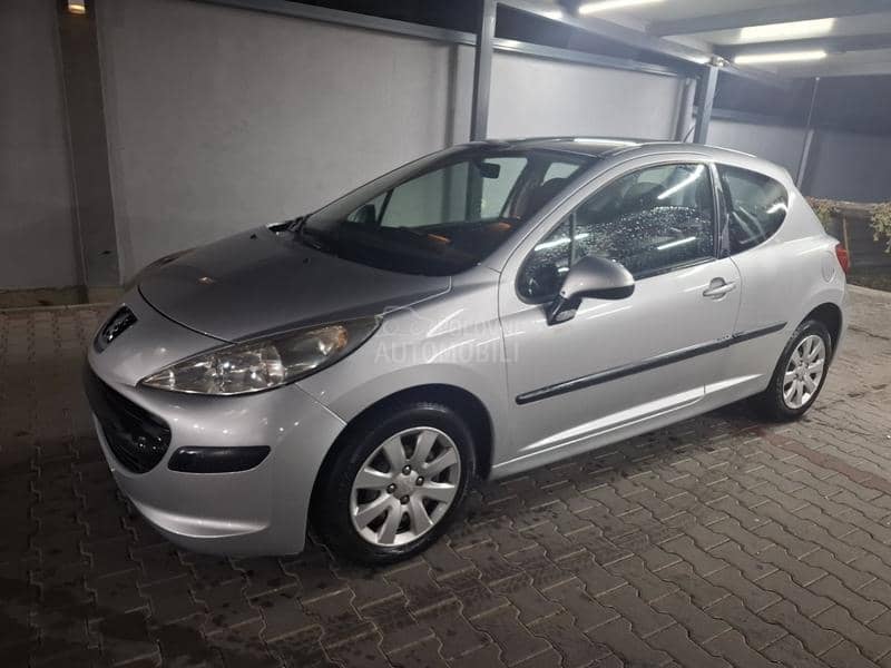 Peugeot 207 1.4