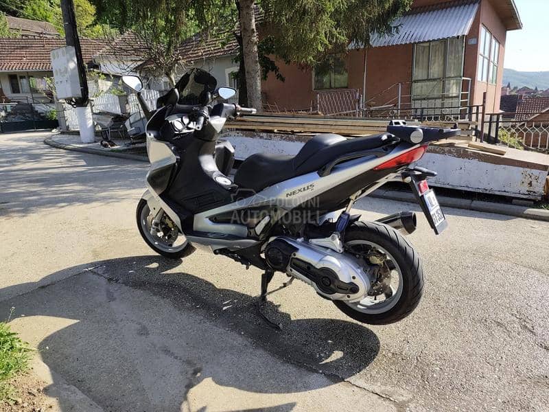 Gilera nexus