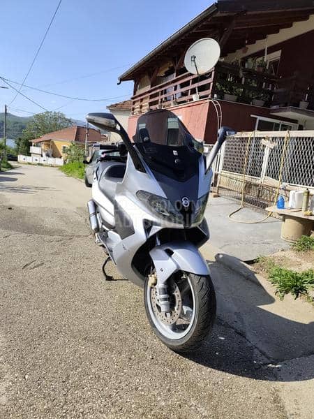 Gilera nexus