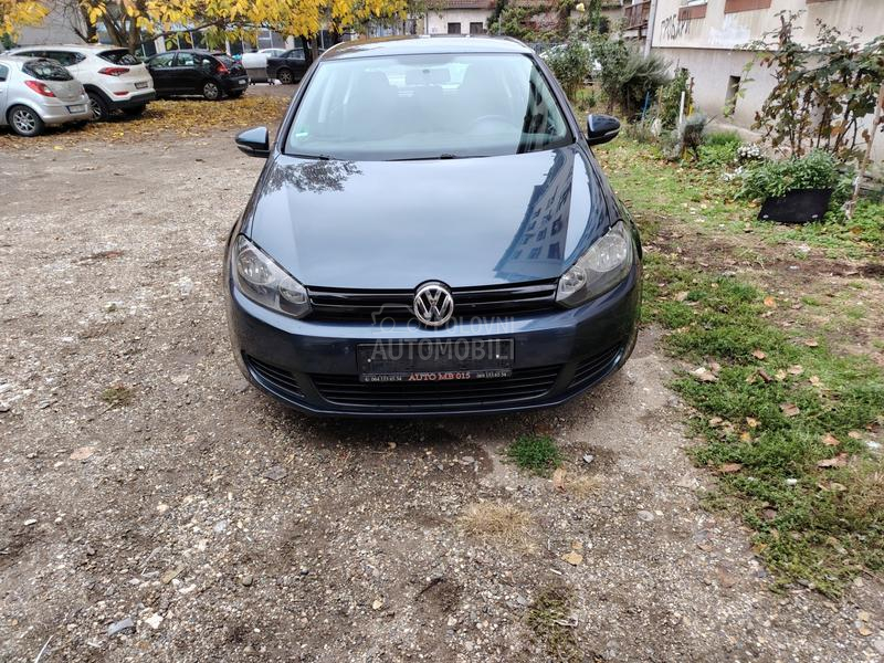 Volkswagen Golf 6 1.6  TDI NAV.