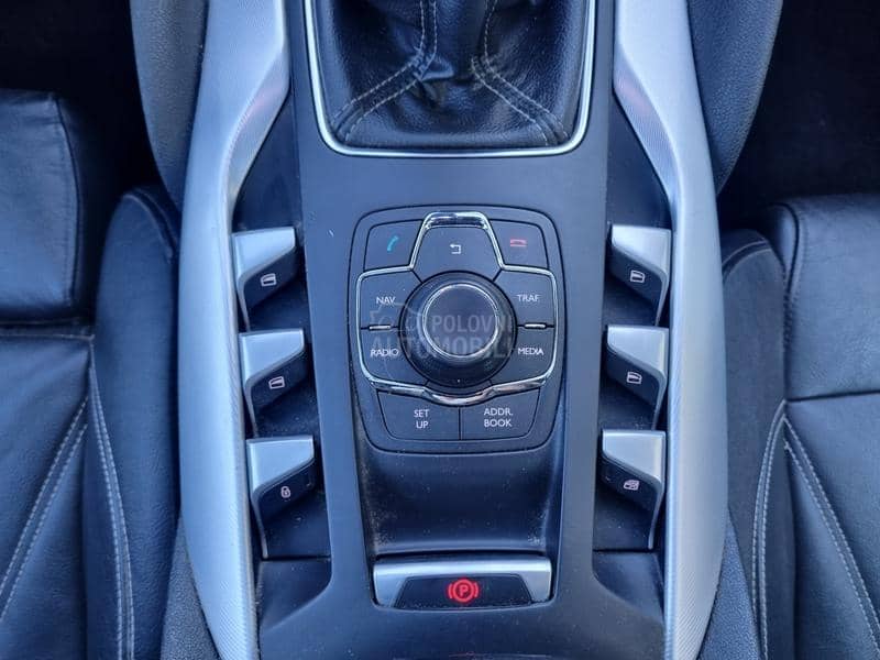 Citroen DS5 1.6B  PANO/LED