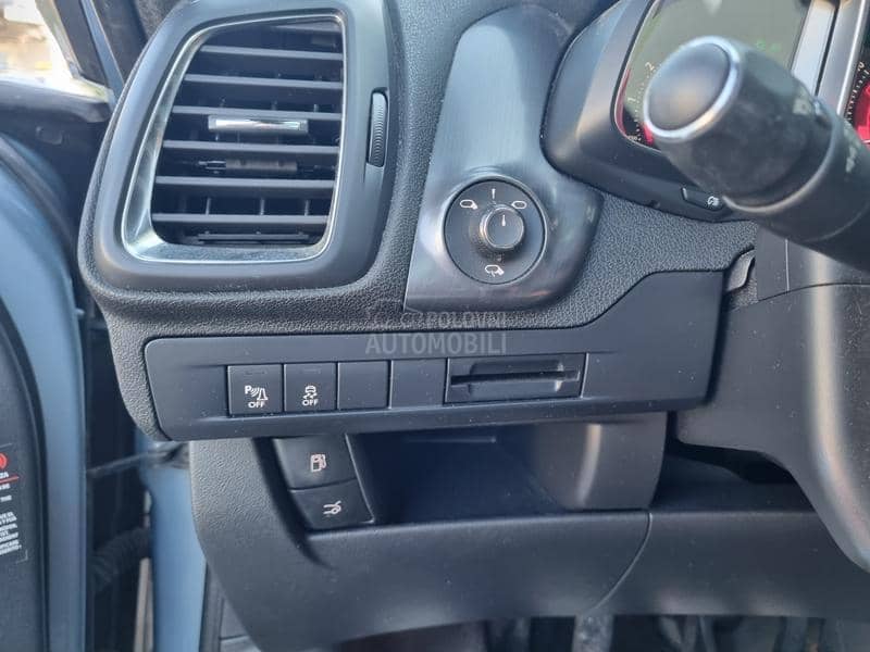 Citroen DS5 1.6B  PANO/LED