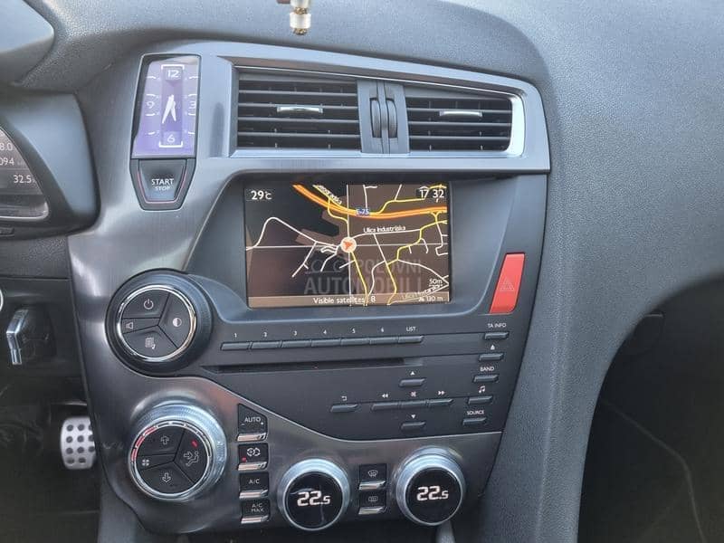 Citroen DS5 1.6B  PANO/LED