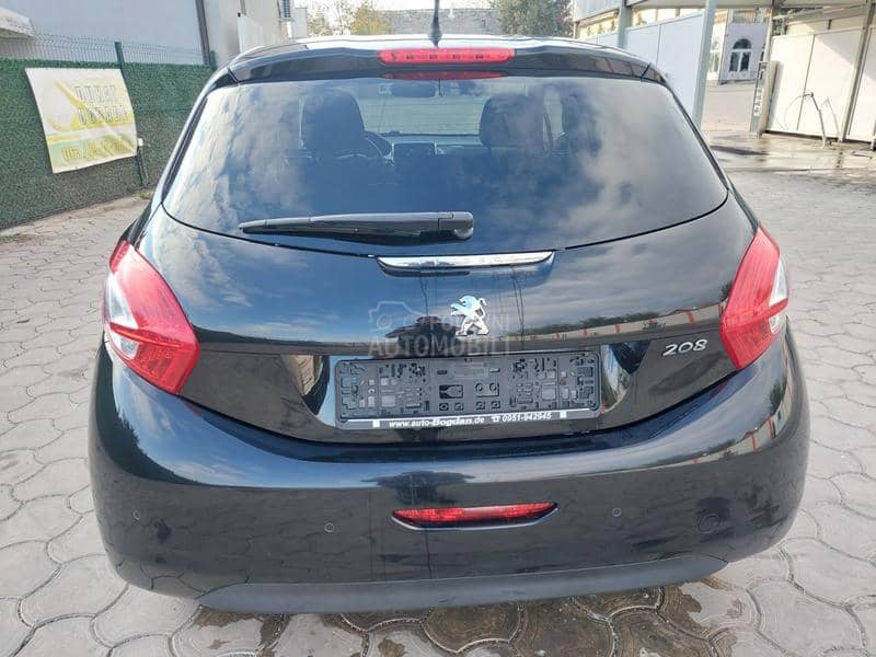 Peugeot 208 1.2B STYLE 5VR NOW