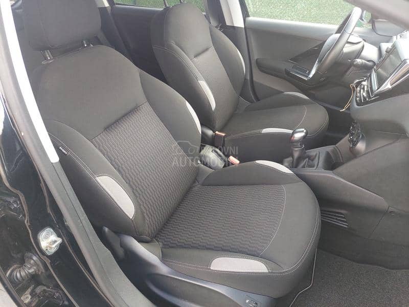 Peugeot 208 1.2B STYLE 5VR NOW