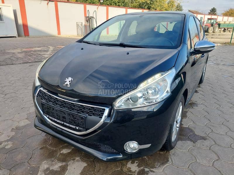 Peugeot 208 1.2B STYLE 5VR NOW