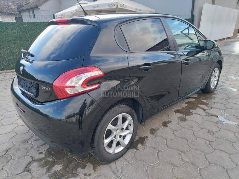 Peugeot 208 1.2B STYLE 5VR NOW