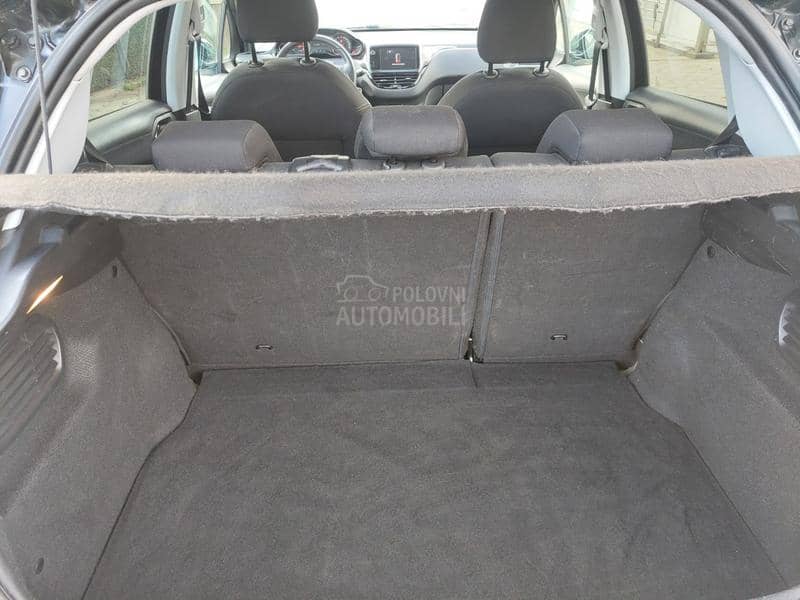 Peugeot 208 1.2B STYLE 5VR NOW