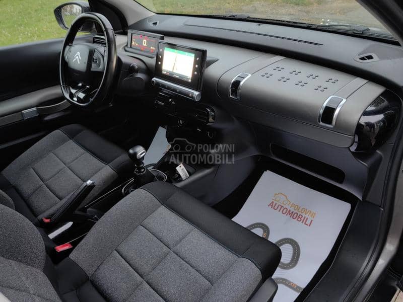 Citroen C4 Cactus 1.5BlueHDI SHINE