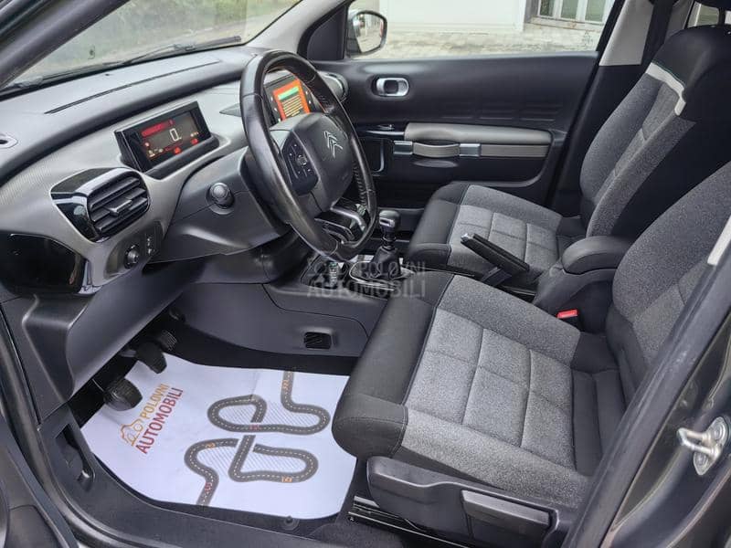 Citroen C4 Cactus 1.5BlueHDI SHINE