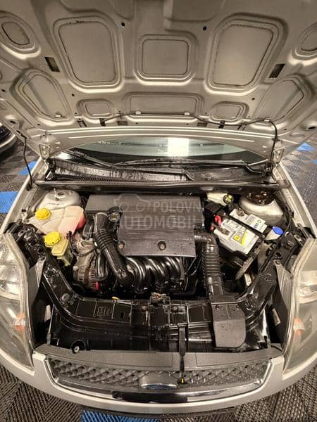 Ford Fiesta 1.4 ReStyle KAONOVA