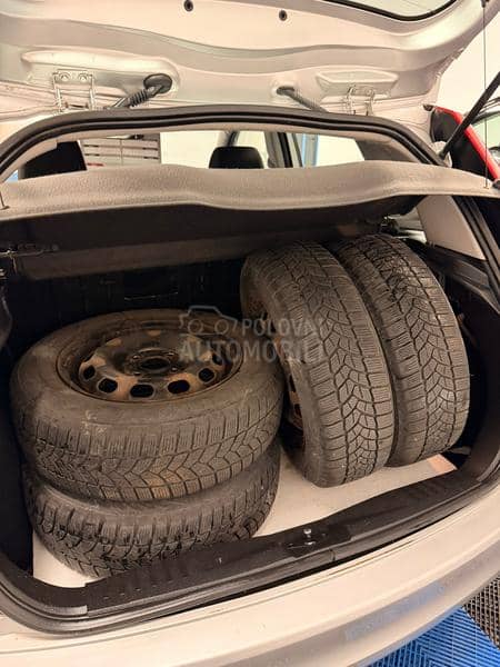 Ford Fiesta 1.4 ReStyle KAONOVA